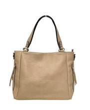 Load image into Gallery viewer, Daisy Handbag
